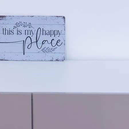 Your Base In Historic Daire